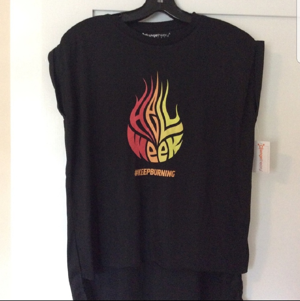 Orange Theory Hell Week Shirt Size Large NWT